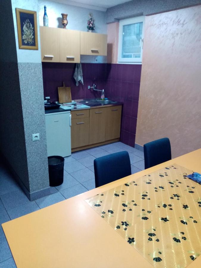 Prenociste Duga Hotell Užice Exteriör bild